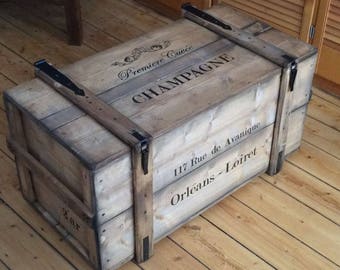 Chest wooden box cargo box bench coffee table “Champagne”