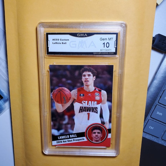 graded lamelo ball rookie card 2020-2021 PANINI DONRUSS OPTIC NBA BASKETBALL #153 CHARLOTTE HORNETS main image 1