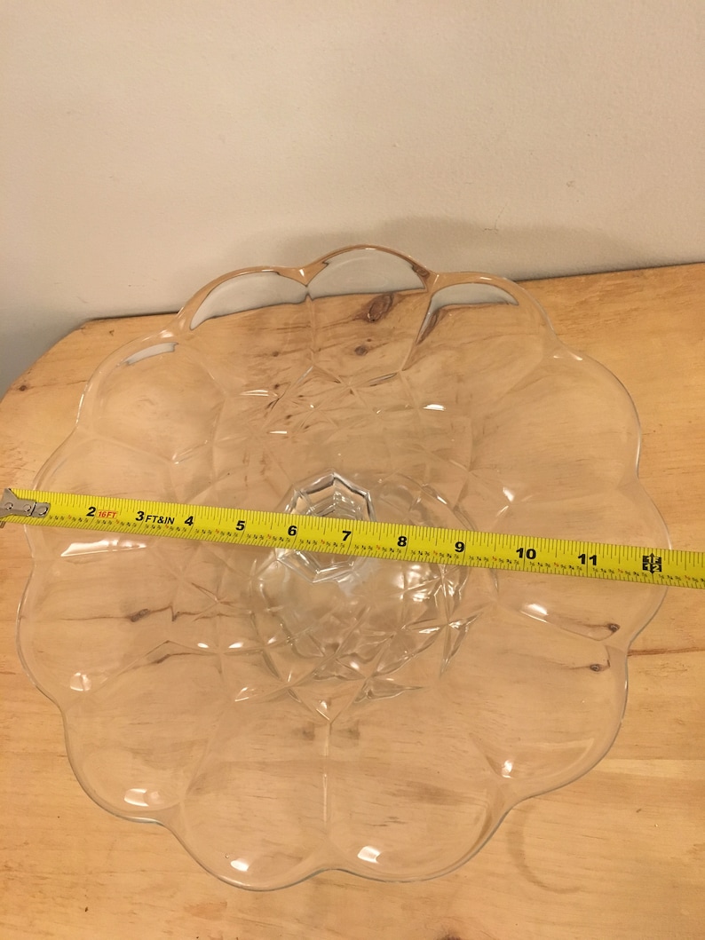Petal Style Heavy Perfect for Wedding Dahlia Petal Design Bridal Pressed Glass Floral Pedestal Cake Stand Baby Shower Nice Height