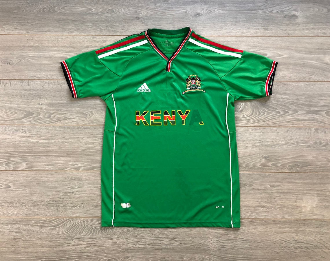 Kenya soccer jersey boys XL fits like mens small green red Etsy