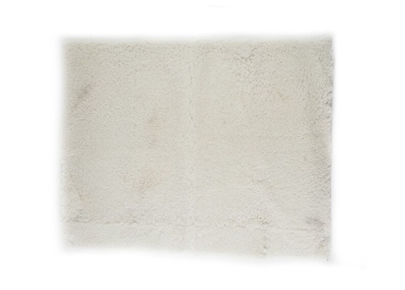 Bio-Friendly Rectangle Soft off-White Natural Wool 2/'6x3/'5 Sheepskin Cat Bed