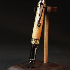 Hand Made Wild Tambran Art Nouveau Twist Pen