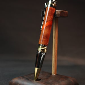 Hand Made Padauk and Red Mallee Burl Art Deco Twist Pen