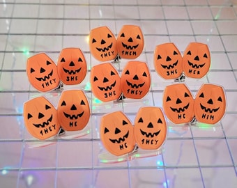 Pumpkin Pronoun Pin