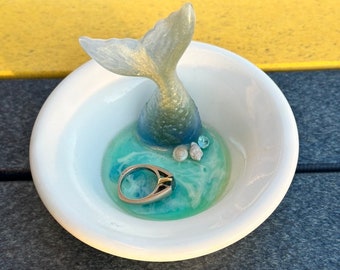 Mermaid Seashell Art Beach Ocean Epoxy Resin Jewelry Dish Ring Dish Trinket Tray Christmas Gift