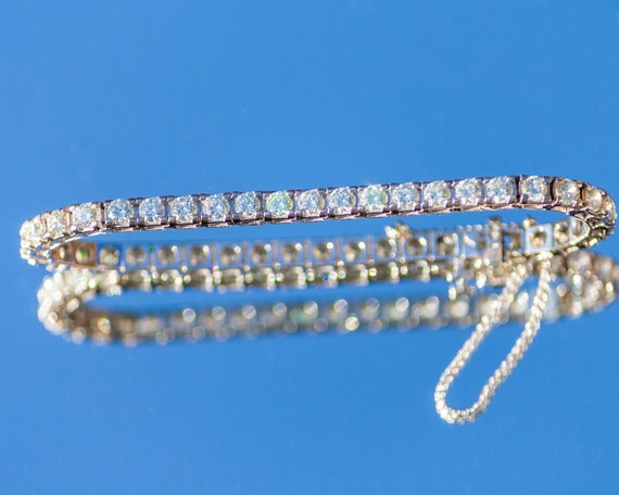 Estate DIamond and 14K WG Tennis Bracelet 7.50 ctw - image 1