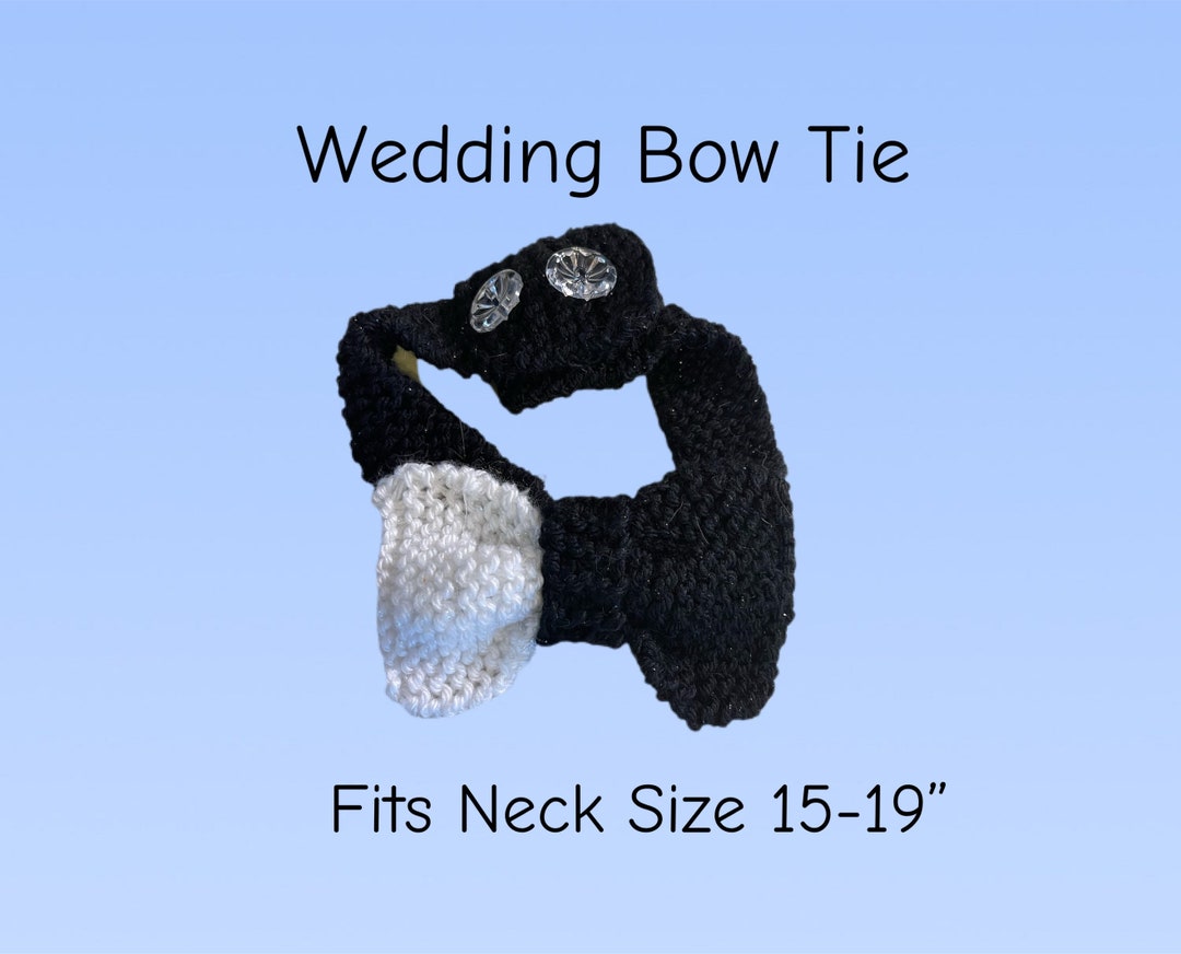 Pug Bow Tie Collar/ Hand Knit Dog Bow Tie/ Dog Wedding Bow Tie Collar