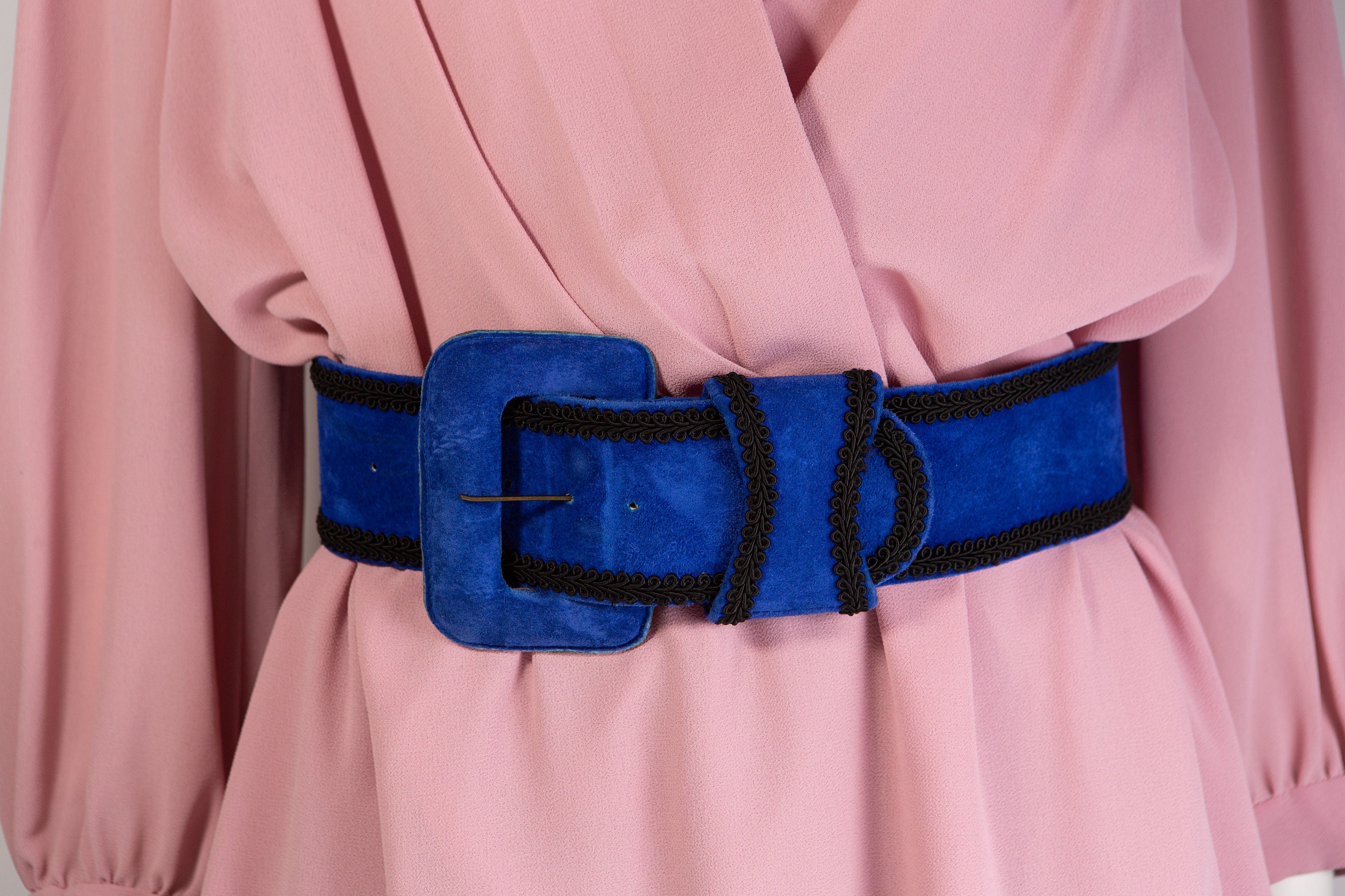 Vintage Blue Velvet Fabric Waist Belt with Black Trim Small | Etsy