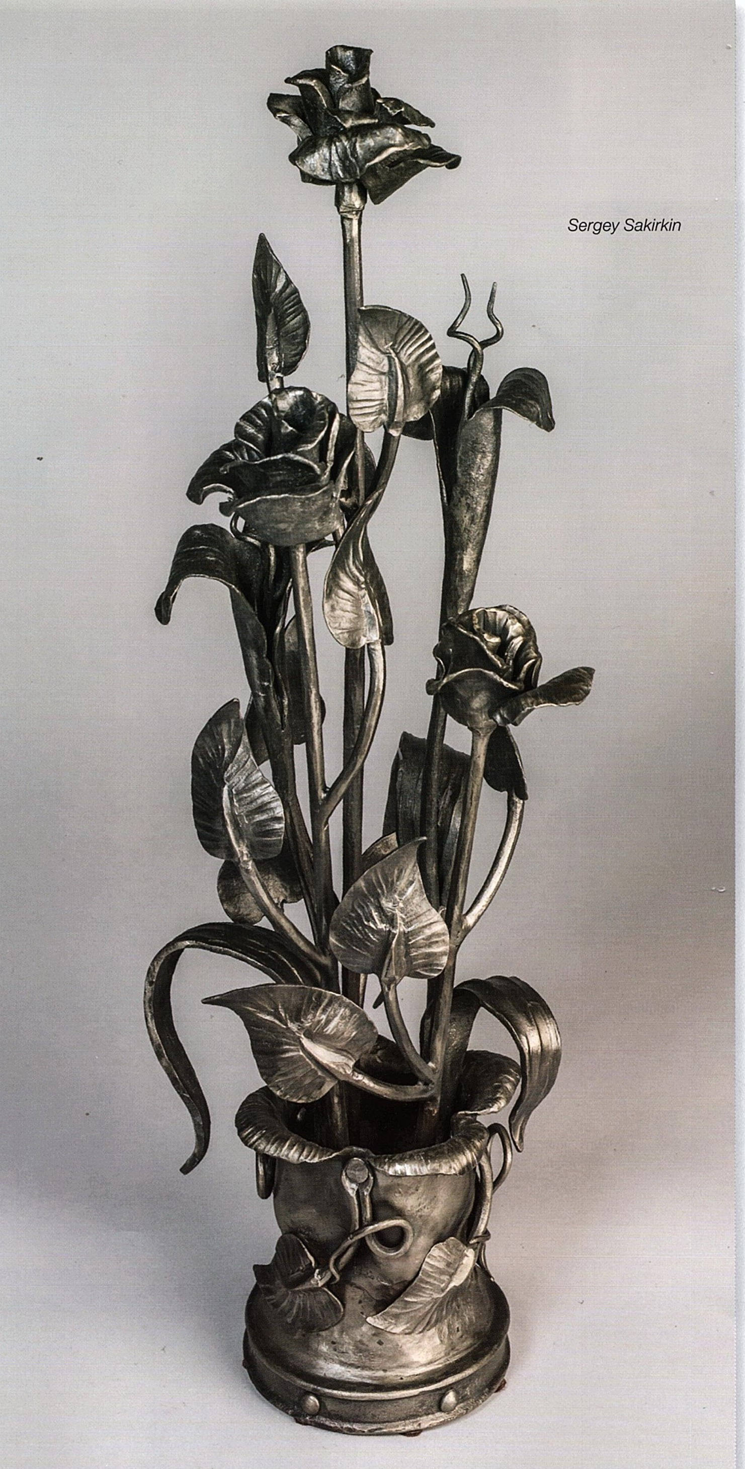 Artist-Blacksmith-Sculpture-The-Art-of-Natural-Metalwork