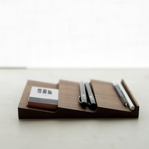 Wav Minimal Valet Tray / Solid Walnut / Desk Organization Tray / image 7