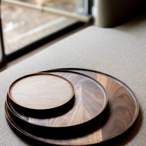 Roto Minimalist Round Tray / Walnut / Catchall Serving Tray / image 7