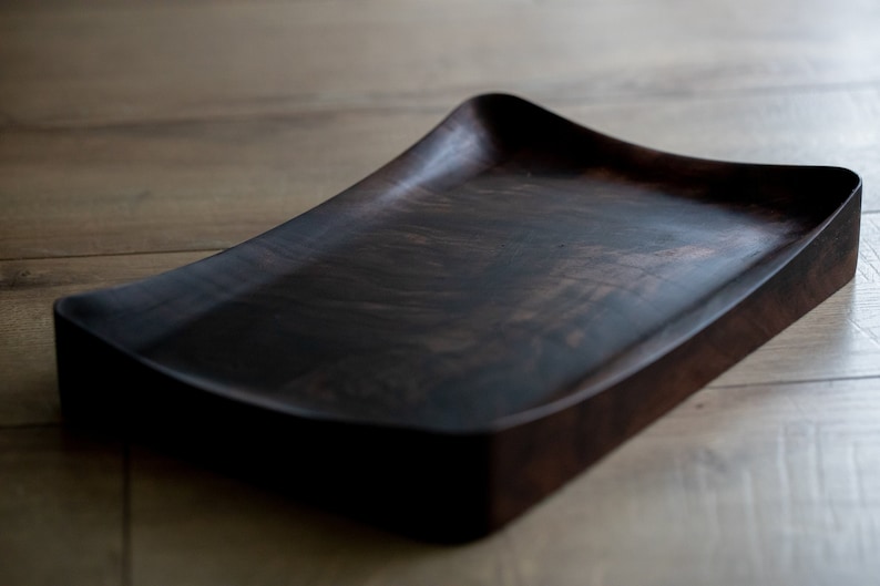 Orgo Valet Tray / Walnut / White Oak / Catchall Decorative Tray / image 4