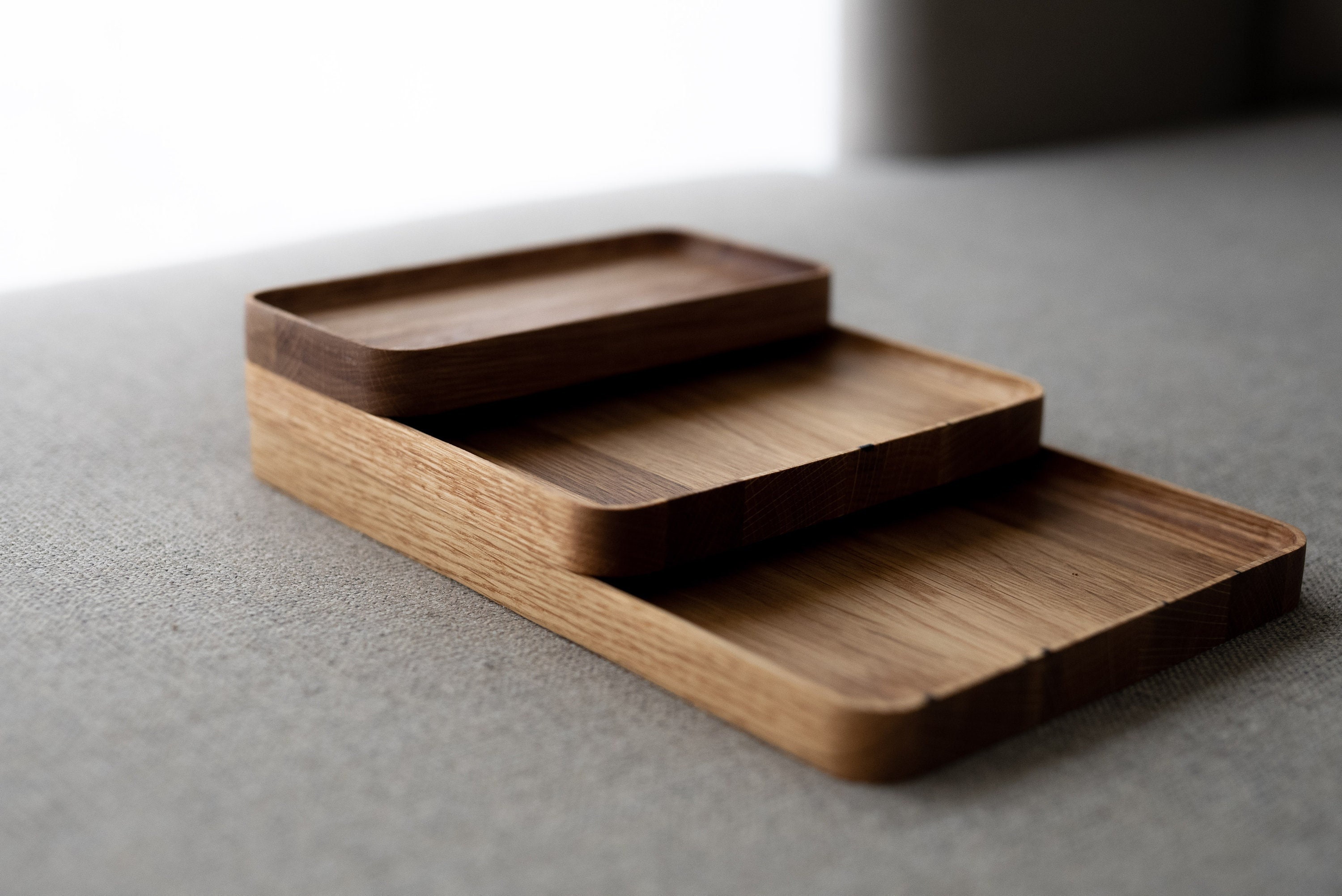 Oak outlet letter tray