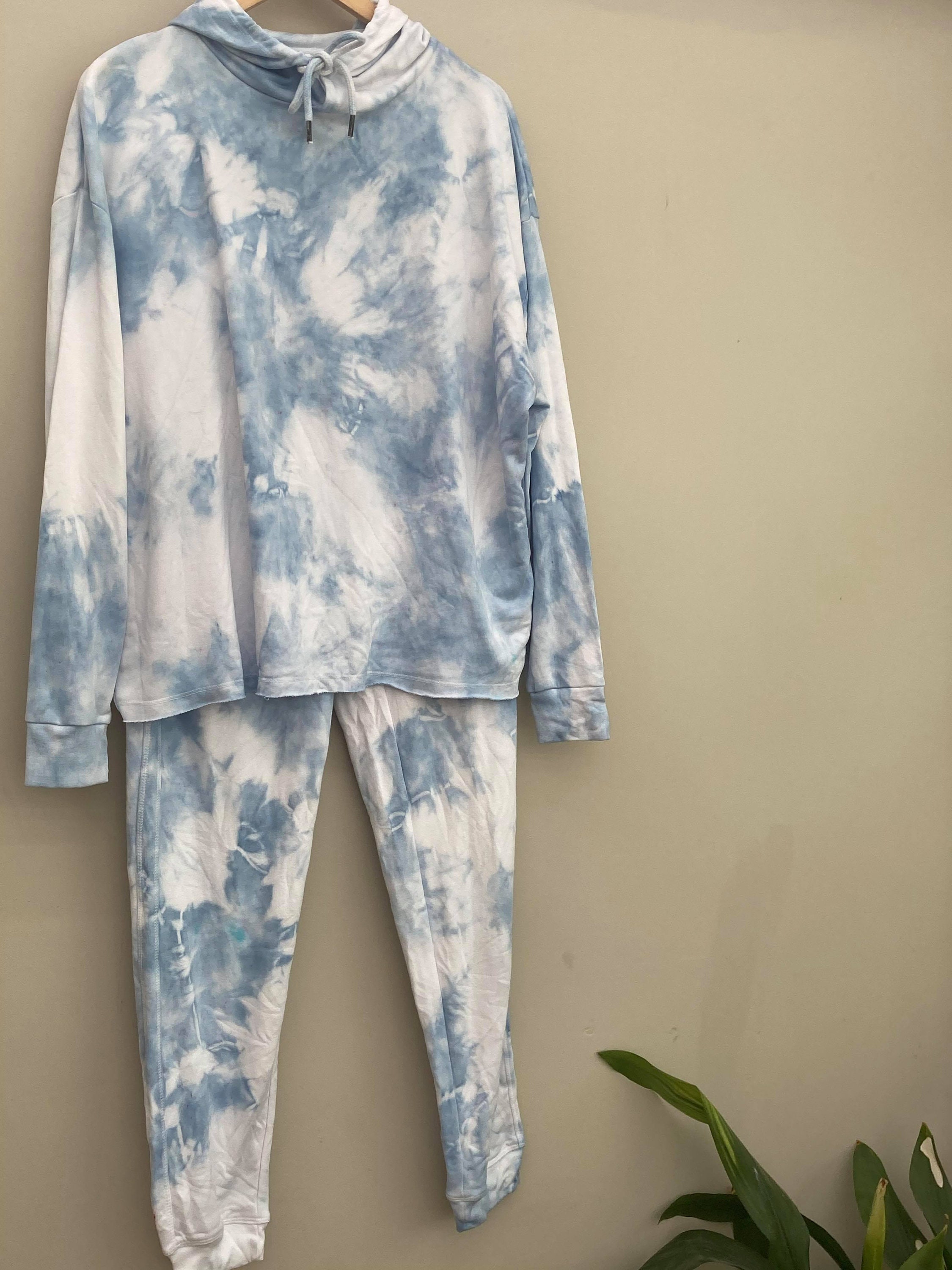 Light blue tie dye sweatsuit hotsell