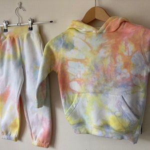 Children’s pastel tie dye tracksuit