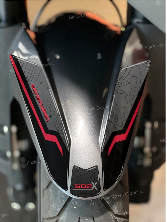 ADESIVO RESINATO PROTEZIONE CARTER EFFETTO 3D, PER MOTO COMPATIBILE CON BENELLI TRK 702 X (Nero - 2