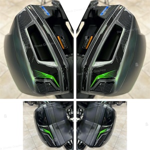 Può includere: Quattro immagini che mostrano un accessorio per moto. L'accessorio è principalmente nero con dettagli in fibra di carbonio e accenti verde brillante. Il design presenta linee angolari e un'estetica moderna, con il testo "Black Doves Graphics" visibile.