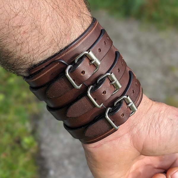 Bracelet de force - Une, deux ou trois sangles - marron.