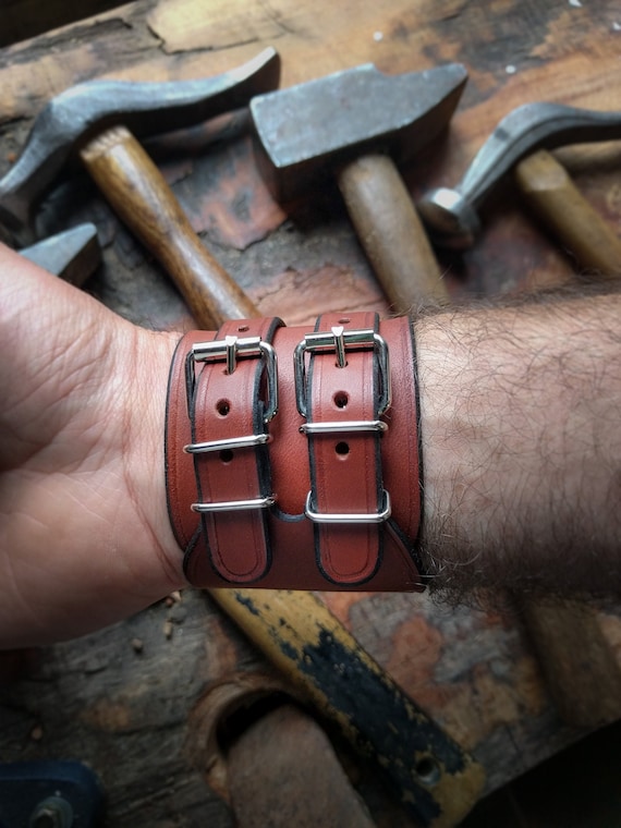 Bracelet en cuir - Bracelet de Force marron à trois sangles - Artisanat  Français - LARP GN