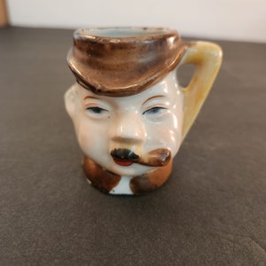 Toby-style Mini Mug