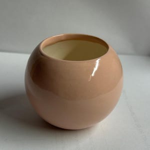 Runde 2 1/4 ”Keramikkugel Pflanze Sukkulenten Kaktus Kraut kleiner Fensterbank Mantel Tisch Beistelltisch Herzstück Ofen gebrannt glasiert Antique Peach