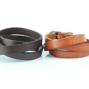 Leather Wrap Bracelet with Oval Belt Buckle Closure (B054)