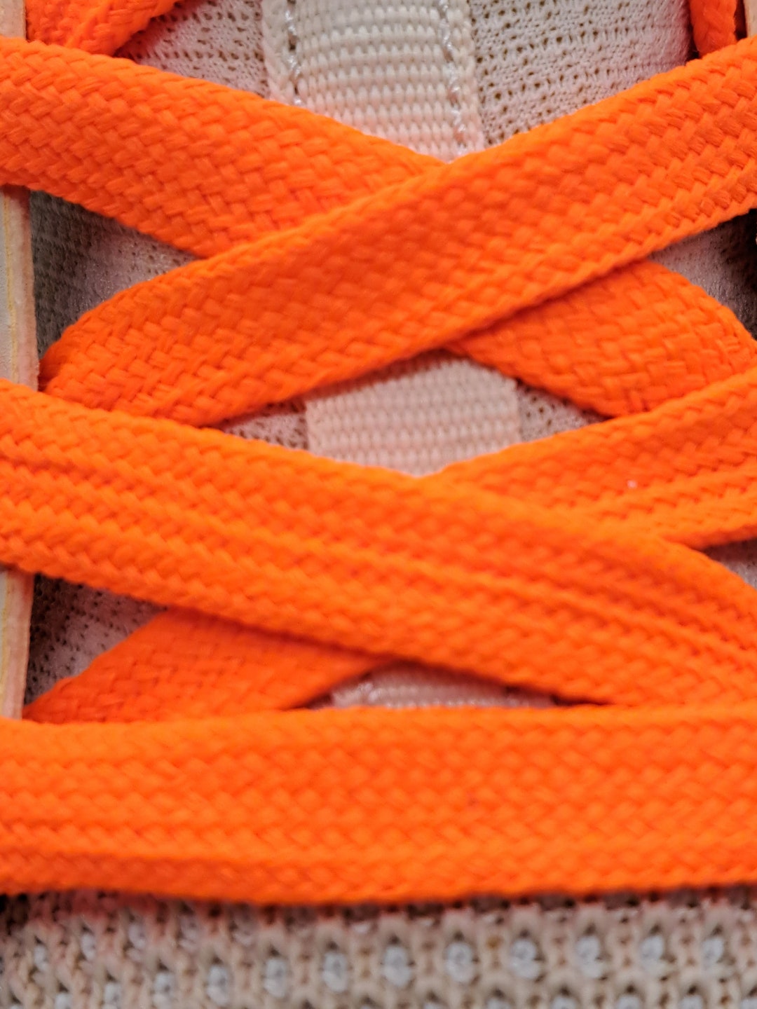Neon orange shoelaces clearance