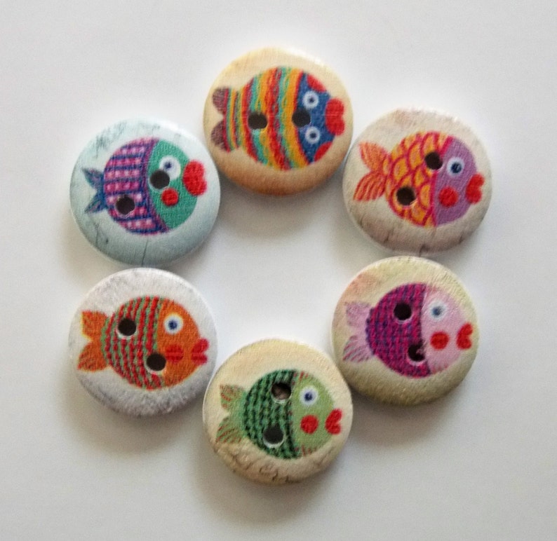 Striped Fish Wooden Buttons, 15mm, Sewing, Embellishments - Etsy