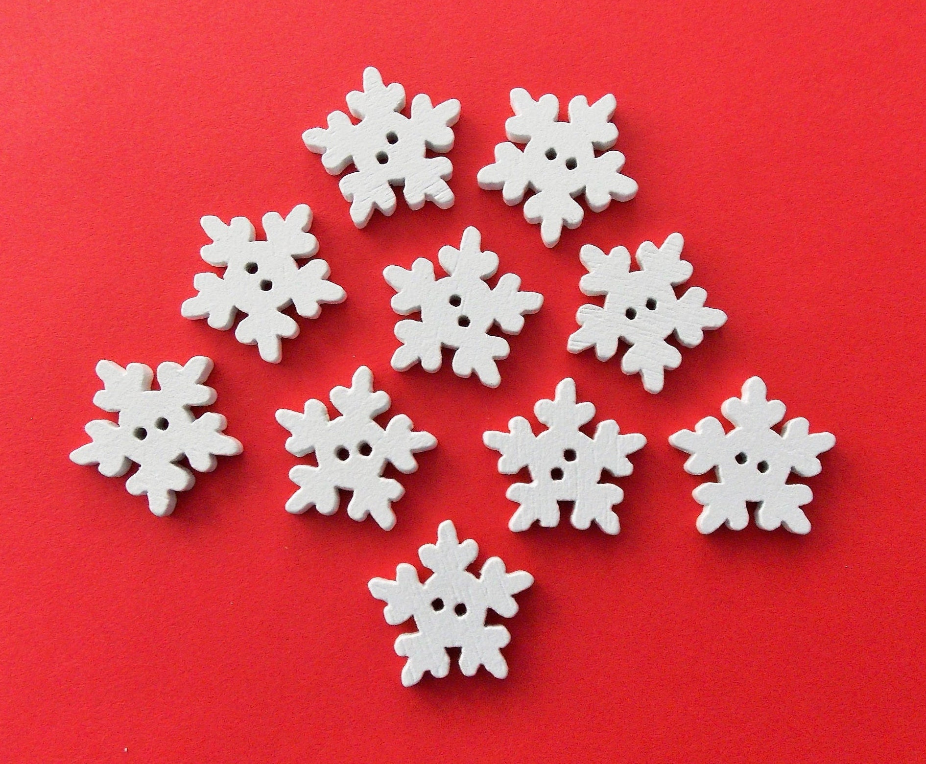 Besufy Button,Christmas White Wooden Snowflakes Buttons for Scrapbooking  Craft 