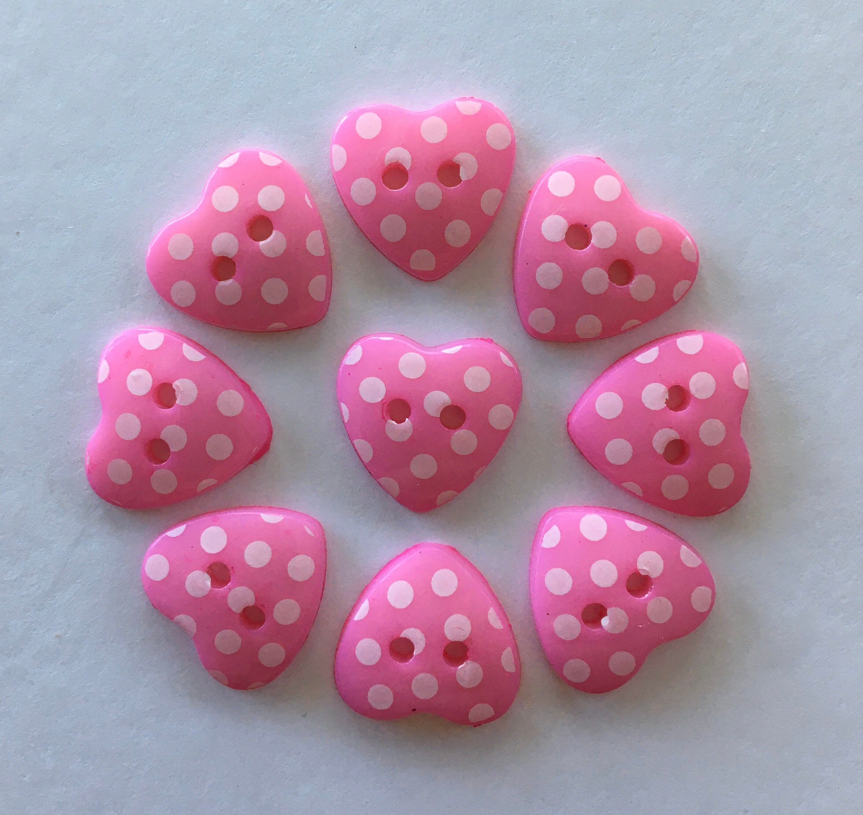  plplaaoo 200pcs Buttons for Crafts,Heart Shaped