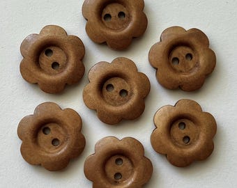 Flower Buttons, 20mm Brown Buttons, Wooden Buttons, Sewing Supplies, Vintage Buttons, Embellishments, Rustic Buttons, Craft Supplies