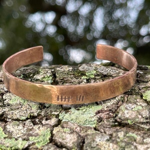 8th Anniversary gift for women, Bronze Anniversary Present, 8 years, Bronze Bracelet, Tally Marks image 2