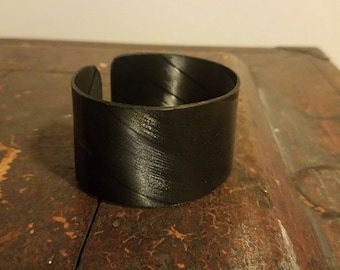 Vinyl album bracelet