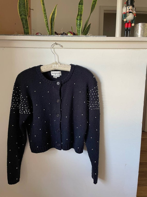 Vintage navy beaded Gem