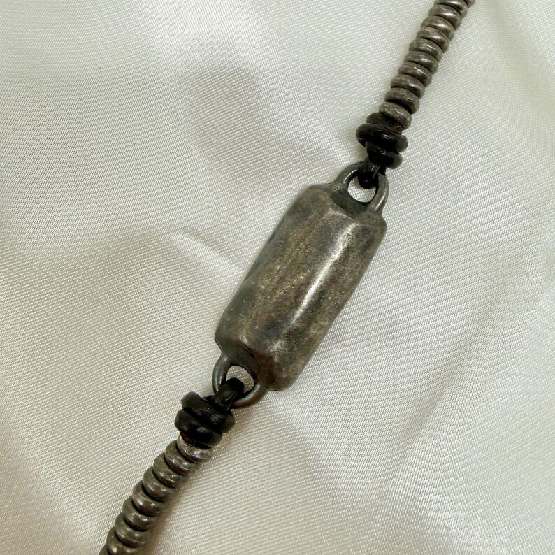 UNOde50 Silver-Plated Bead Leather Bracelet w/Large Green Crystal Ser Magnetica image 13