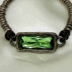 UNOde50 Silver-Plated Bead Leather Bracelet w/Large Green Crystal Ser Magnetica image 2