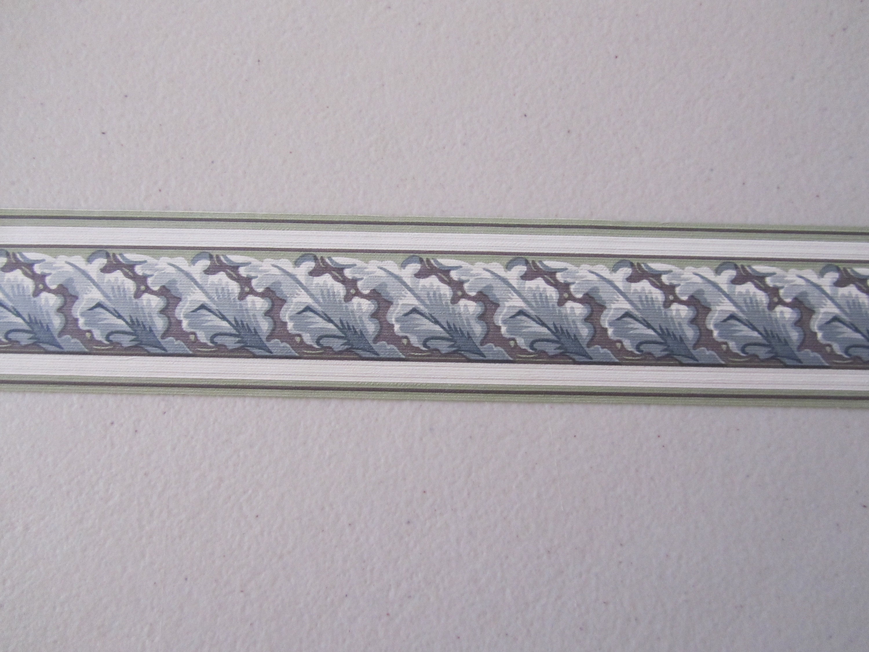 Narrow hand trimmed wallpaper borders under 2 inches high for Etsy