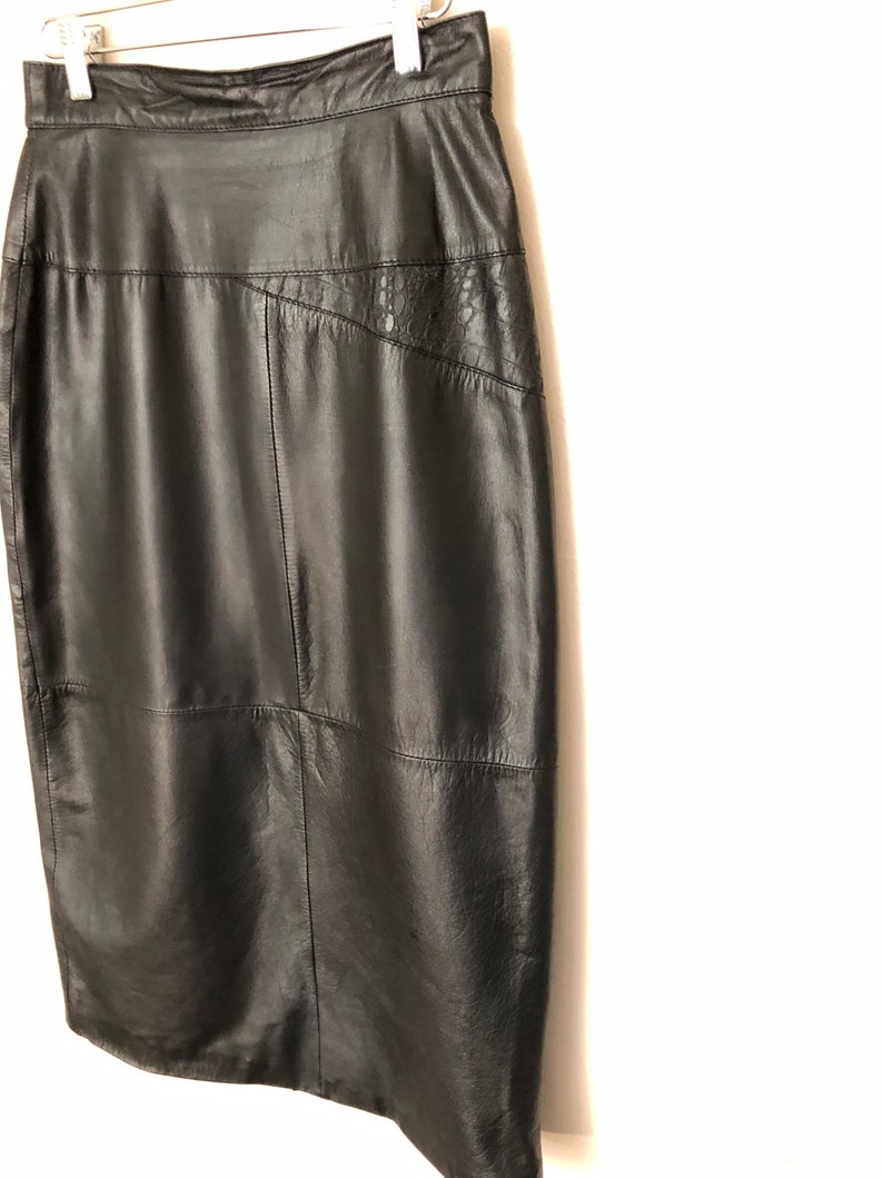 90s vintage leather skirt // long black leather skirt // 80s leather skirt // 90s leather skirt // black leather skirt // size 4, size 6 image 3