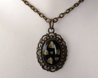 White Baby's Breath Pendant, 025