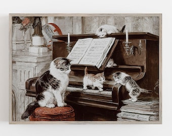 以下が含まれることがあります： ピアノで音楽を演奏する4匹の猫を描いたヴィンテージイラスト。ピアノは茶色で、鍵盤の上に楽譜が開かれています。猫は黒、白、茶色です。イラストは暖色系のセピア調です。