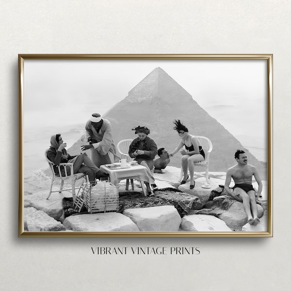 Picnic at Pyramid, Black and White Art, Vintage Wall Art, Old Photo, Pyramid Wall Art, Funny Wall Art, DIGITAL DOWNLOAD, PRINTABLE Wall Art