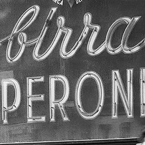 Stampa "Uomini in una strada di Napoli, Italia", Foto vintage di uomini italiani: Arte murale retrò in bianco e nero (Download digitale) immagine 10