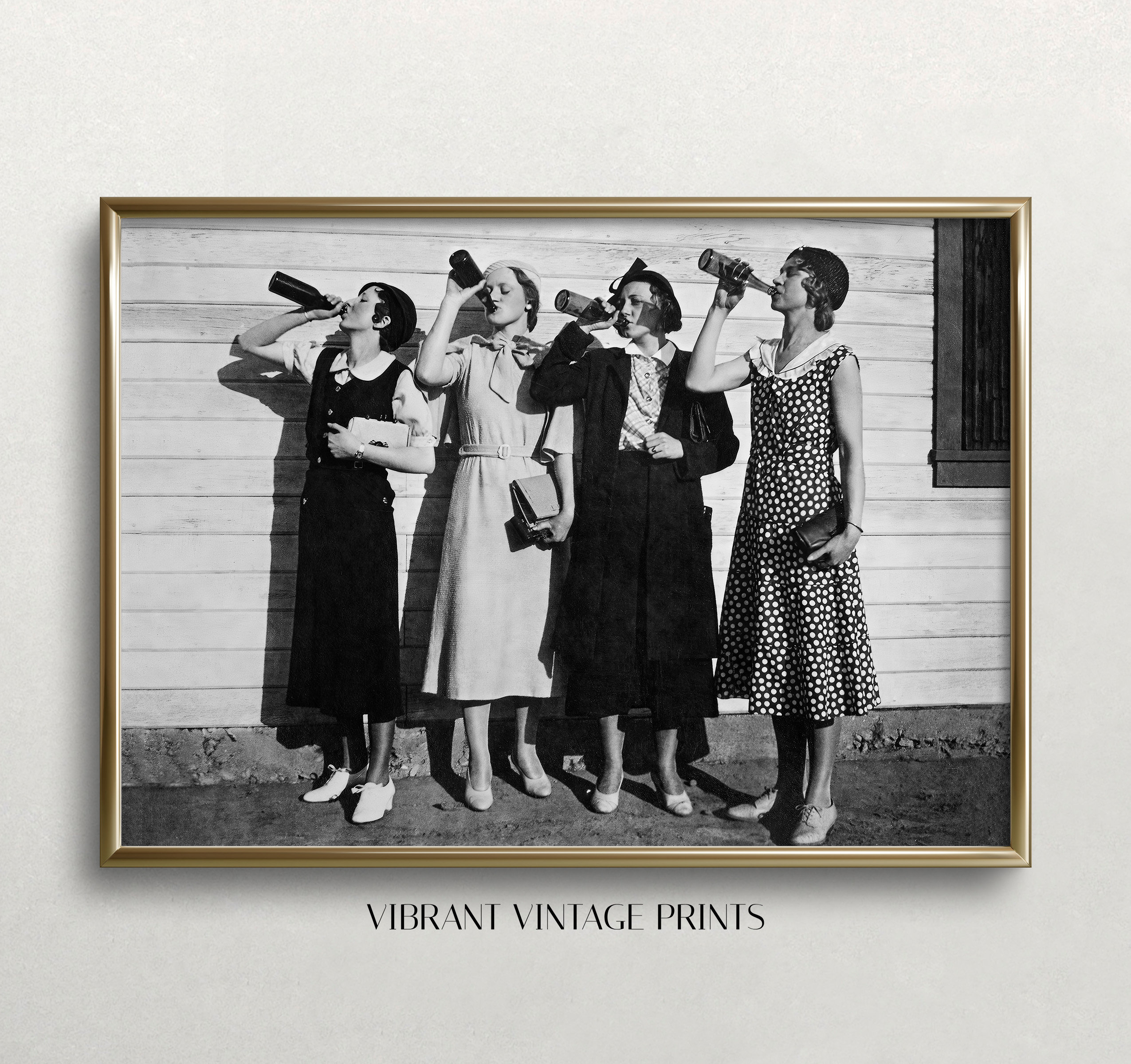 Beer Drinkers, Black and White Art, Vintage Wall Art, Funny Wall Art, Women Drinking Beer, Bar Wall Decor, DIGITAL DOWNLOAD, PRINTABLE Art