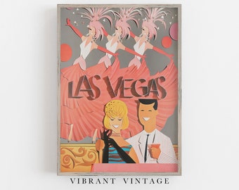 Op de afbeelding: Vintage Las Vegas poster met drie vrouwen in roze en witte kostuums met gevederde hoofdtooien, en een man en een vrouw op de voorgrond. De poster heeft de tekst "LAS VEGAS" in grote, vetgedrukte letters.