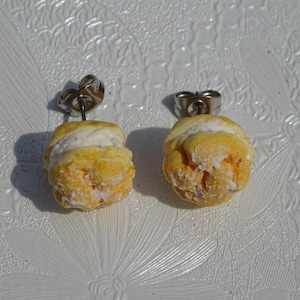 Cream puffs jewelry Earrings Cake  earrings  Kawaii cute earrings Miniature food earrings Minifood earrings