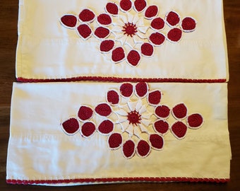 Vintage Hand Crocheted Pillowcases / Shams - Set of 2 - Ivory and Red