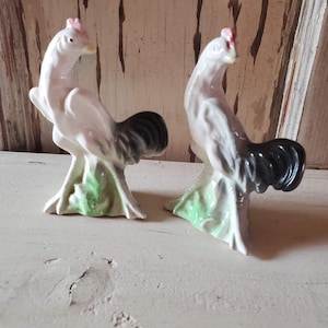 Vintage Farmhouse Rooster Figurines