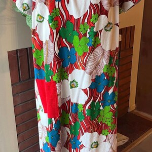 60s / 70s Vintage Hawaiian Barkcloth Muumuu Dress - Red / Blue