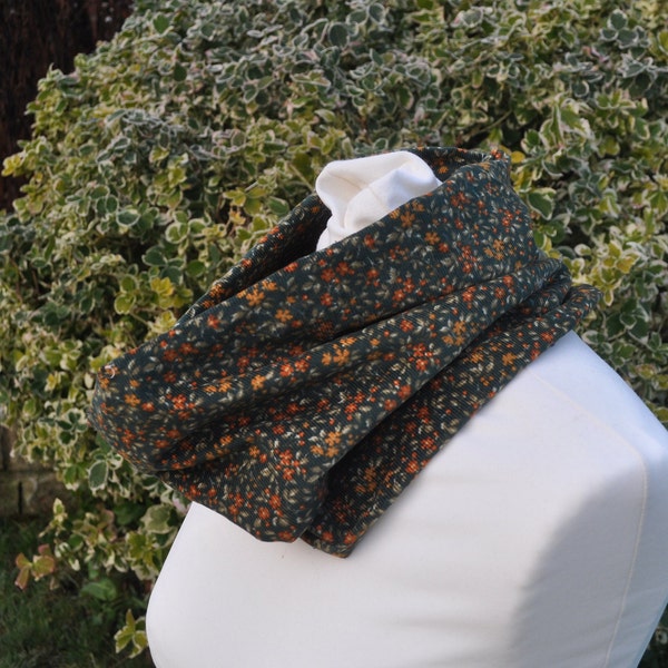 Snood/cowl Scarf cotton needlecord green burnt orange ochre khaki pretty flowers