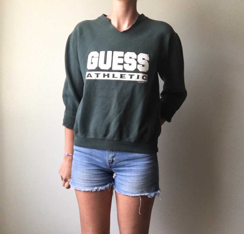 guess athletic sweatshirt
